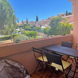 https://t2-proche-plage.fr-provencehotel.com