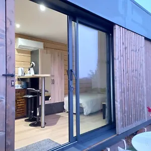  Appartement De Jardin Avec Piscine