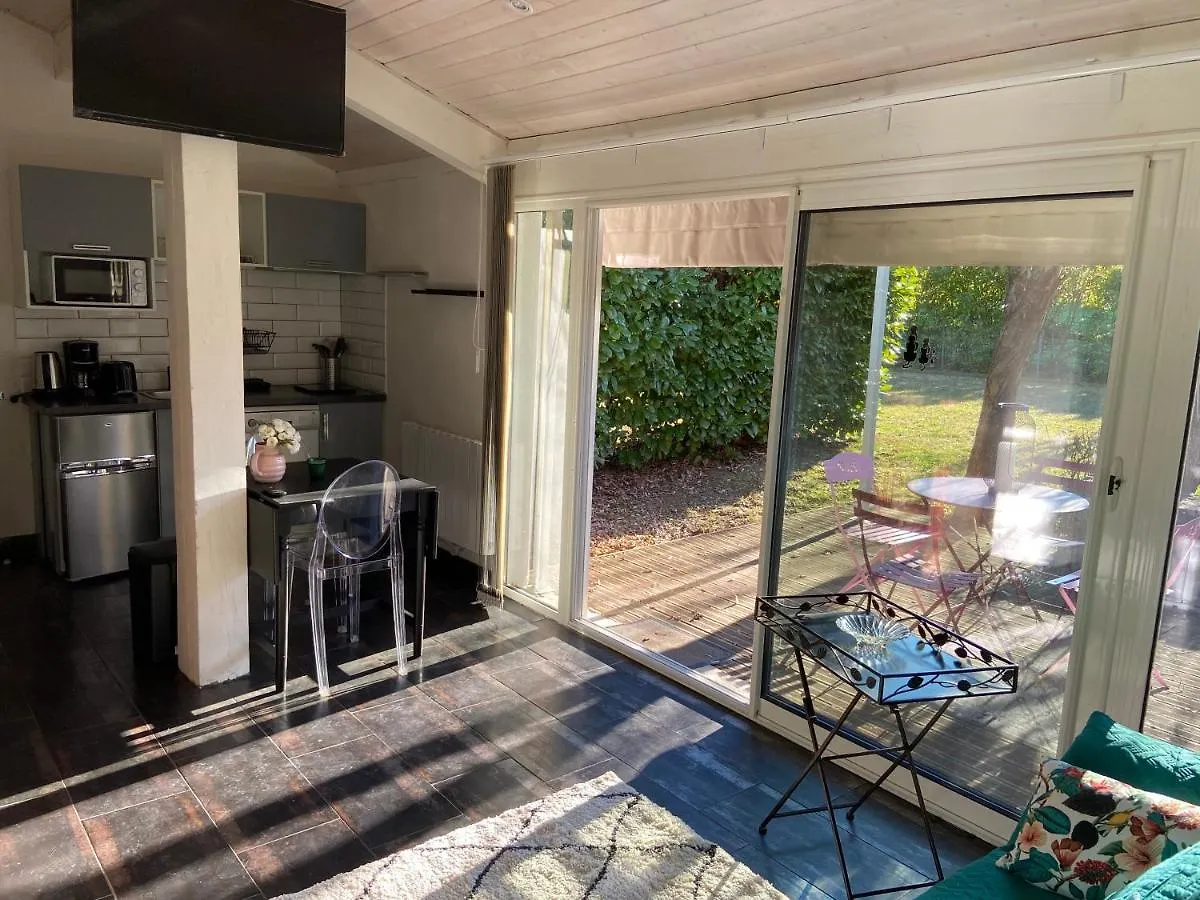 Vakantiehuis Gite De Charme Jas De Berrias Ardeche Du Sud Piscine